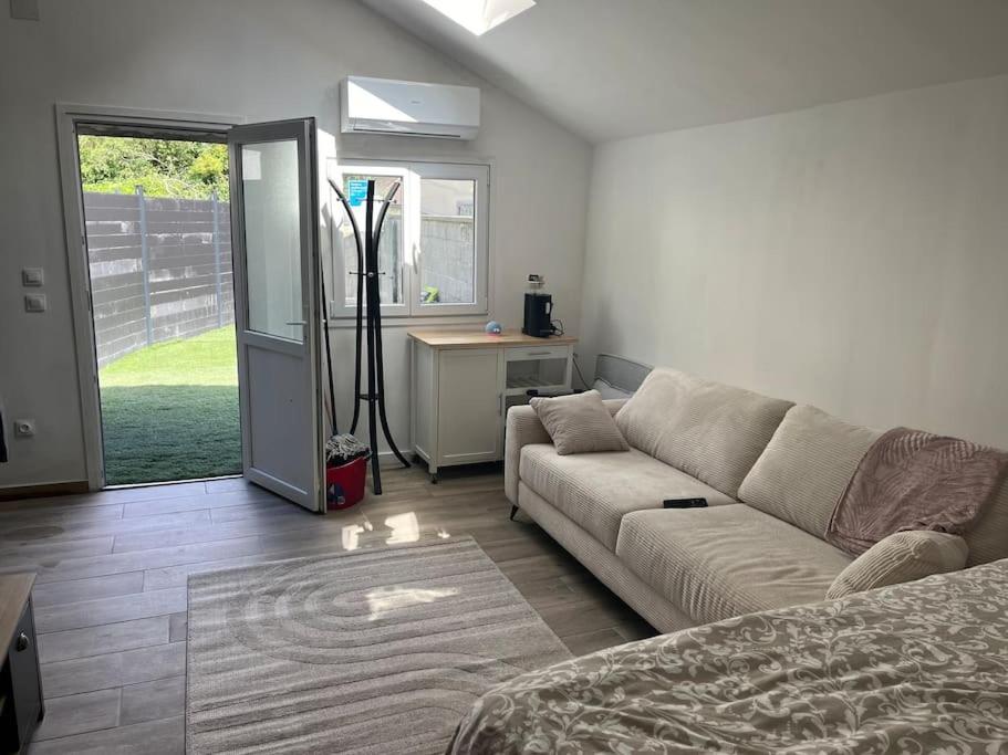 Maisonnette Avec Terrasse Avec Spa Privatif Lutterbach エクステリア 写真